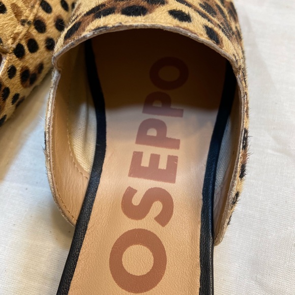 Gioseppo, cheetah print mules, size 6.5 - Picture 7 of 9